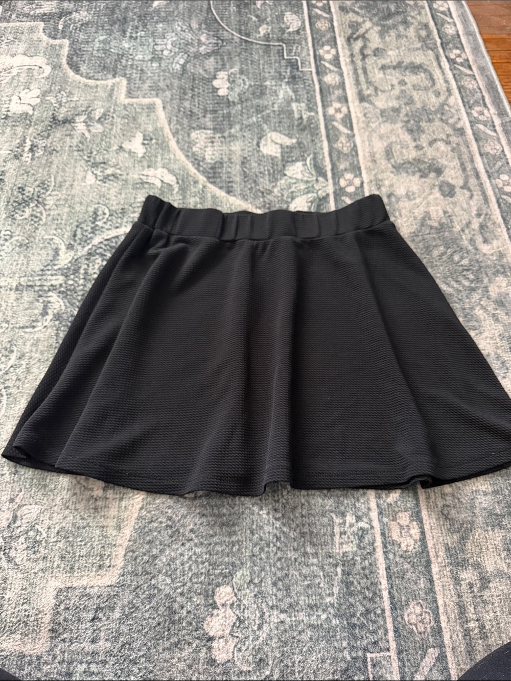 SHEIN Black Textured Circle Skater Skirt
